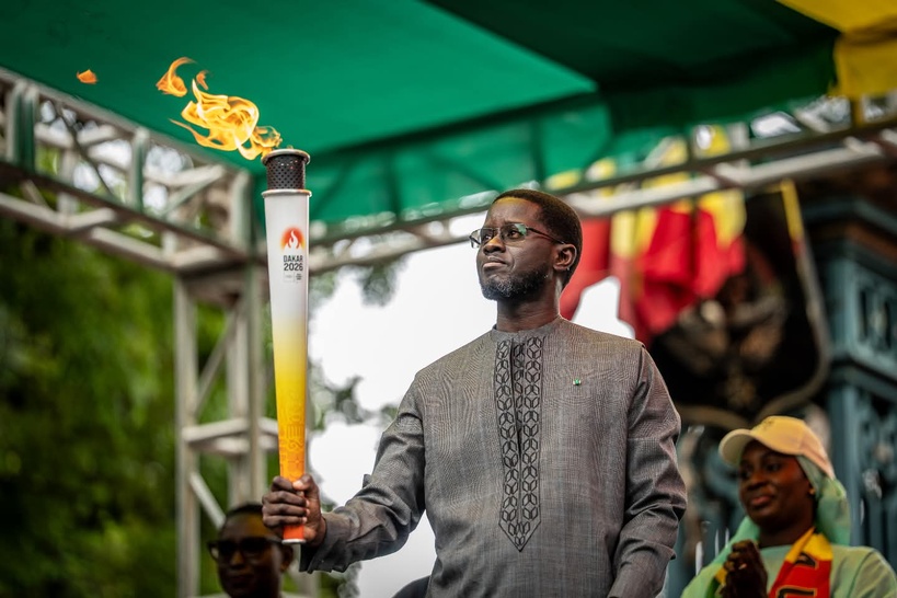 JOJ Dakar 2026 : Le Président Bassirou Diomaye Faye reçoit la flamme et lance un appel historique à la jeunesse JOJ Dakar 2026 : Le Président Bassirou Diomaye Faye reçoit la flamme et lance un appel historique à la jeunesse