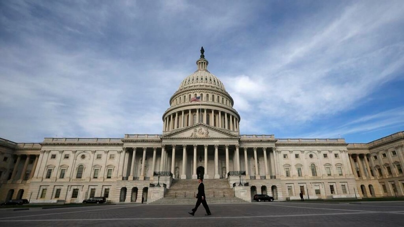 États-Unis: les géants de l'IA sortent le chéquier pour influencer les élections de mi-mandat États-Unis: les géants de l'IA sortent le chéquier pour influencer les élections de mi-mandat