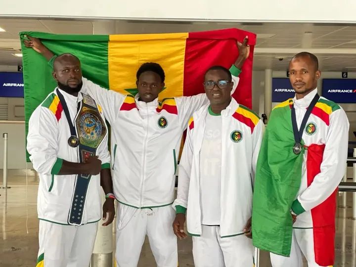 Sports de combat : Djireye Clotilde Coly félicite les champions de karaté et de savate boxe