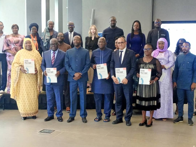 Guerre à la désinformation : les régulateurs africains lancent leur guide de Riposte à Dakar