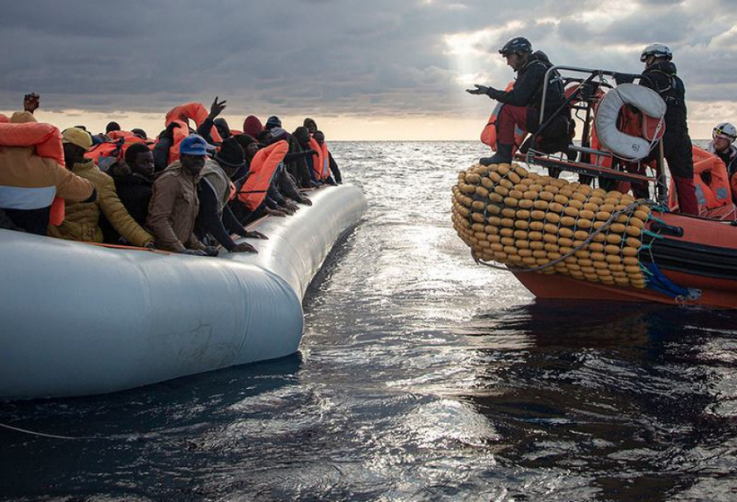 Routes migratoires : les arrivées en Europe chutent de 39 % malgré plus de 2 000 morts