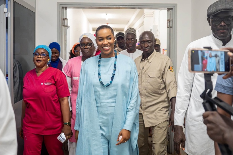 Santé : la Première Dame Absa Faye remet un don de matériel médical aux hôpitaux de Matam et Ourossogui Santé : la Première Dame Absa Faye remet un don de matériel médical aux hôpitaux de Matam et Ourossogui