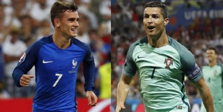 Euro : Antoine Griezmann ou Cristiano Ronaldo, à qui le Ballon d'Or ? Euro : Antoine Griezmann ou Cristiano Ronaldo, à qui le Ballon d'Or ?