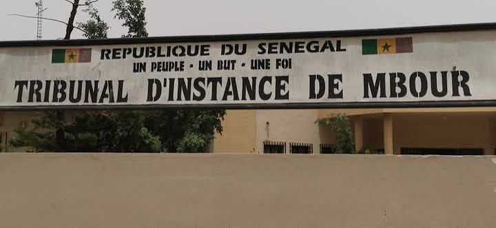 ​Mbour : accusé d’avoir étranglé sa femme devant leurs enfants, un enseignant jugé
