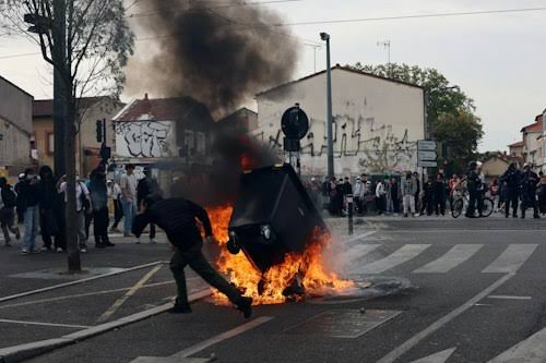 Nouvelle journée de blocage des lycées en France: 564 établissements perturbés ce vendredi