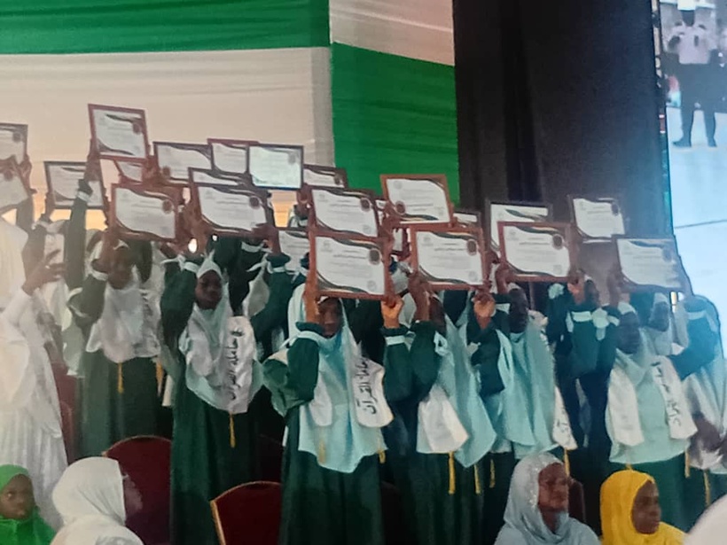 Trente ans d’engagement : Le Daara Aïcha Oummoul Mouminine célèbre trois décennies au service de l’éducation féminine et du Coran Trente ans d’engagement : Le Daara Aïcha Oummoul Mouminine célèbre trois décennies au service de l’éducation féminine et du Coran