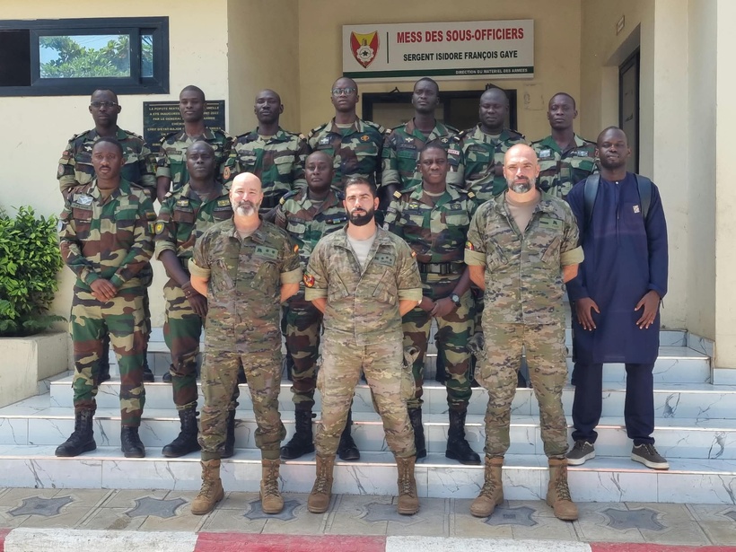 Sénégal-Espagne : les armées renforcent leur coopération en logistique militaire à Dakar Sénégal-Espagne : les armées renforcent leur coopération en logistique militaire à Dakar