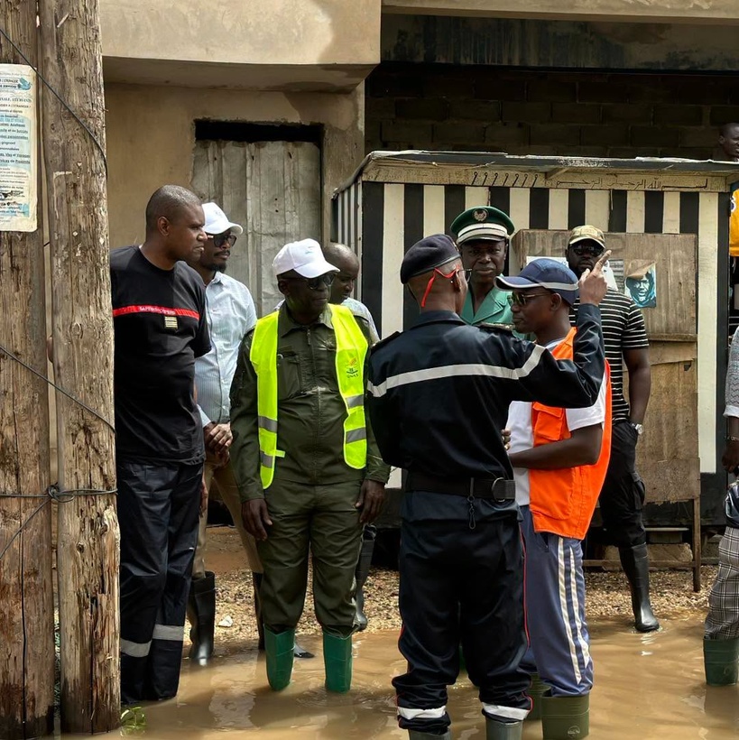 Fortes pluies à Dakar : l’ONAS déploie des moyens supplémentaires pour soulager les populations inondées Fortes pluies à Dakar : l’ONAS déploie des moyens supplémentaires pour soulager les populations inondées
