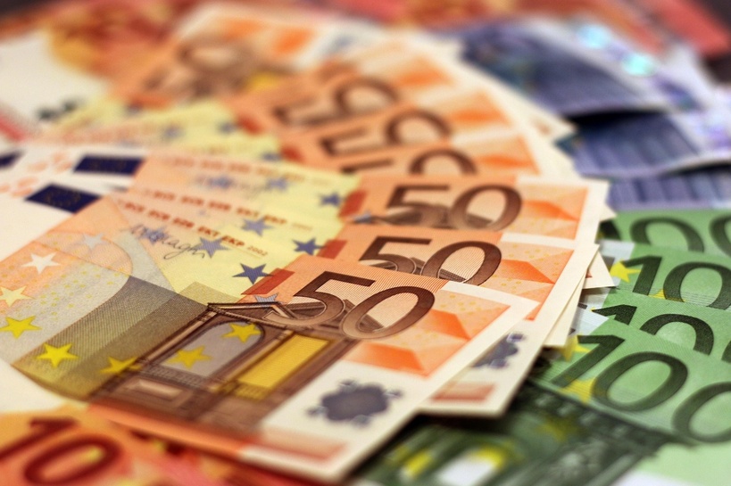 122 milliards de dollars : le volume des euro-obligations émises en Afrique subsaharienne entre 2015 et août 2026 122 milliards de dollars : le volume des euro-obligations émises en Afrique subsaharienne entre 2015 et août 2026