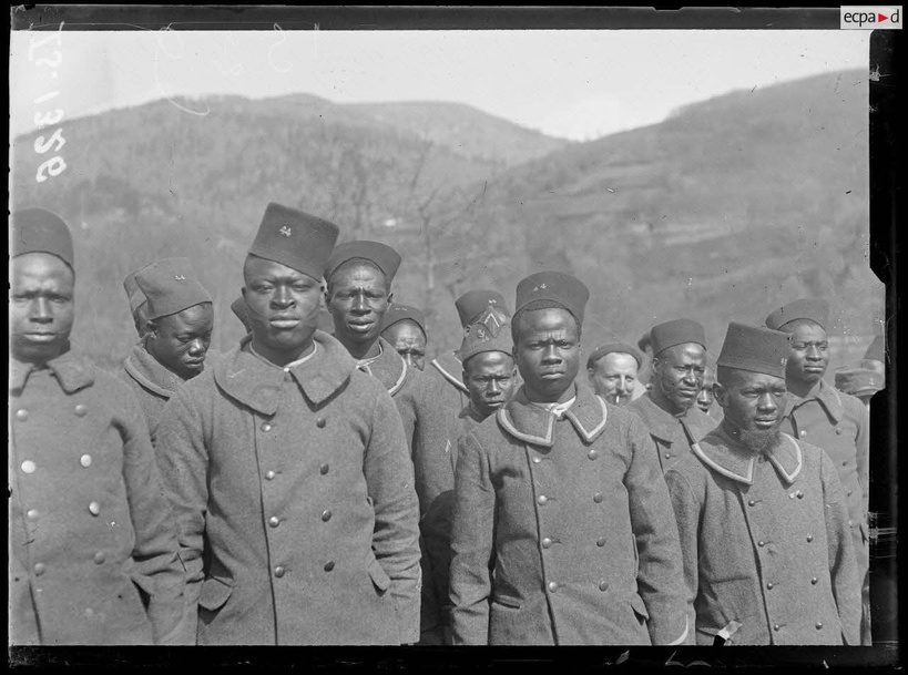 Souleymane Ly et Yali Fal : Deux Tirailleurs fusillés en 1940 vont enfin recevoir un hommage ce Samedi, en France Souleymane Ly et Yali Fal : Deux Tirailleurs fusillés en 1940 vont enfin recevoir un hommage ce Samedi, en France