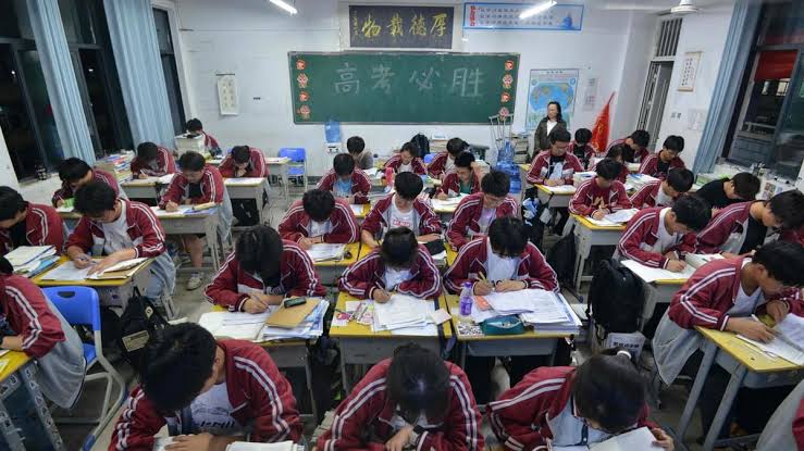 Chine : six personnes condamnées à la prison après l’intoxication au plomb de 247 enfants dans une école maternelle
