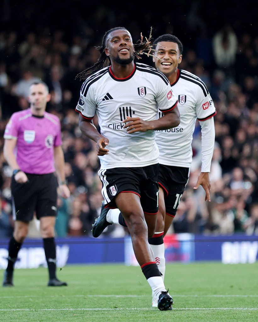 Premier League : Manchester City domine Ipswich, Liverpool renverse Brentford, Fulham décroche sa première victoire de la saison