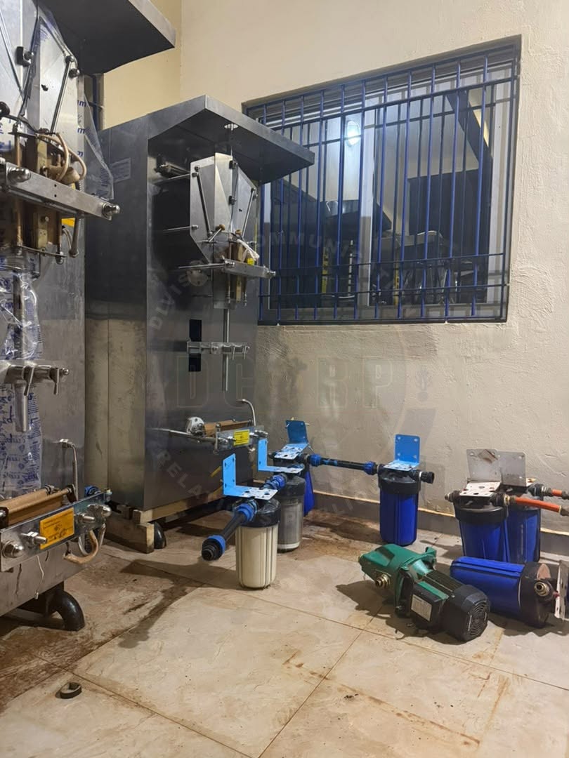 Kédougou : six personnes en garde à vue pour fabrication illicite de sachets d’eau et fraude documentaire