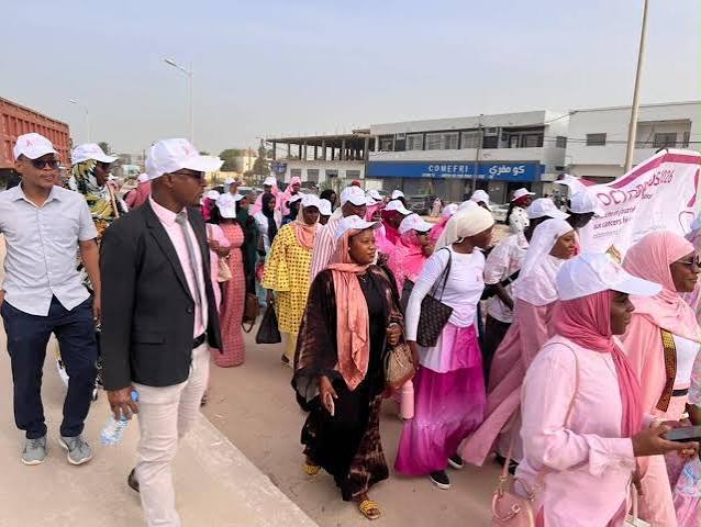 Mauritanie: des ONG marchent dans les rues de Nouakchott pour sensibiliser et dépister les cancers féminins