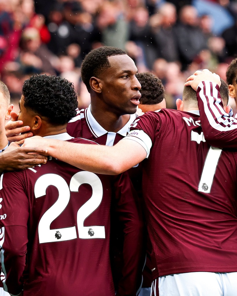 Premier League : Aston Villa fait chuter Manchester City pour la première fois de la saison Premier League : Aston Villa fait chuter Manchester City pour la première fois de la saison