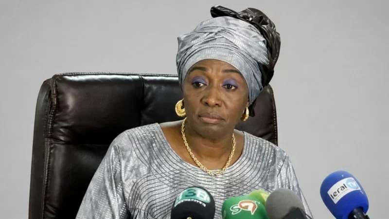 « Armées revanchardes » et Gestion des fonds spéciaux : Mimi Touré charge Ousmane Sonko et Pastef