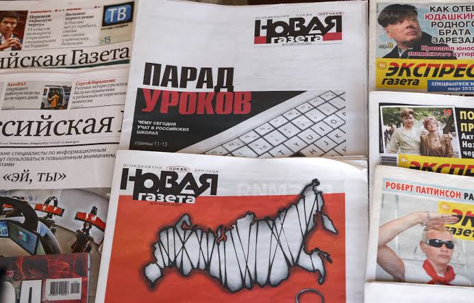 Russie: le journal indépendant Novaïa Gazeta , sous la pression des autorités, annonce sa fermeture