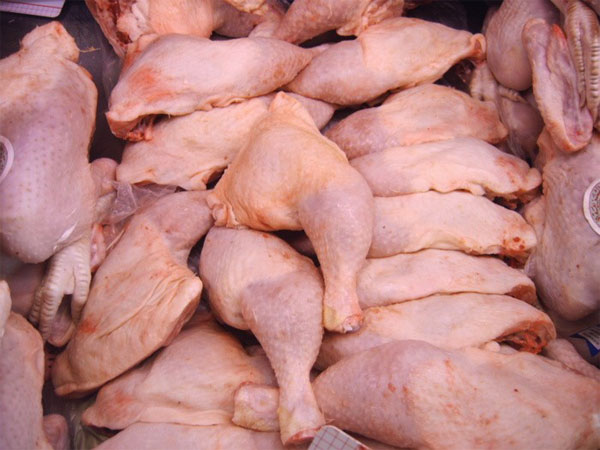 Thiès : Plus de 1, 180 tonne de cuisses de poulets impropres à la consommation saisies par la Douane