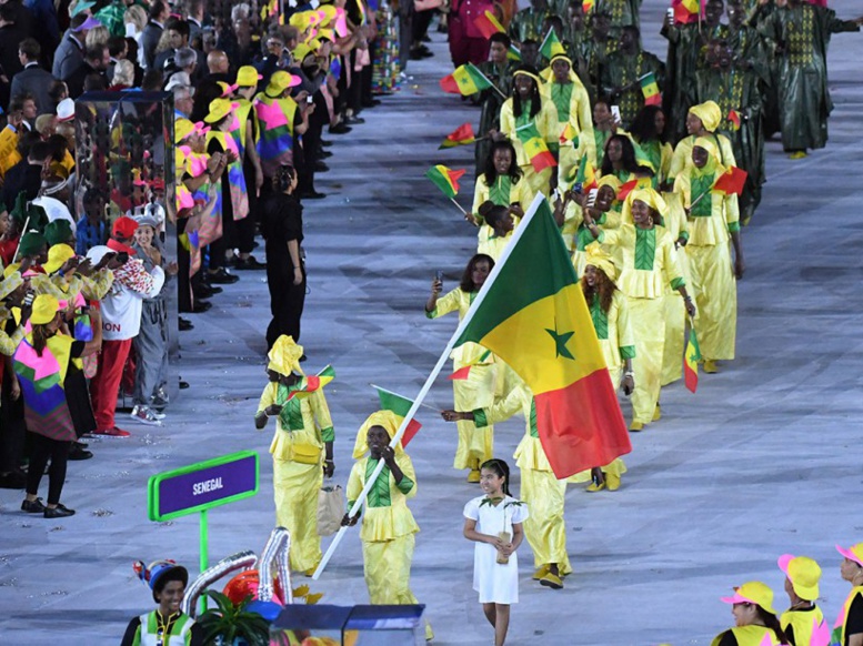 EN IMAGES. Cérémonie d'ouverture des JO : la flamme olympique s'est installée à Rio EN IMAGES. Cérémonie d'ouverture des JO : la flamme olympique s'est installée à Rio