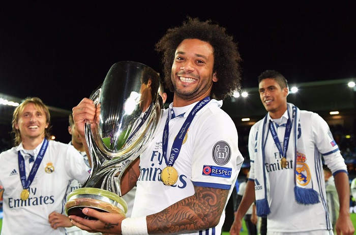 Football-le Réal Madrid remporte la supercoupe face au Fc Séville (3-2)