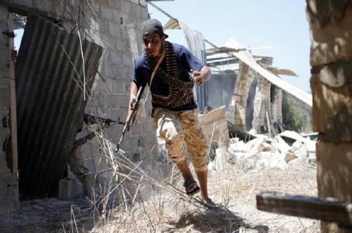 Hasni Abidi: la menace des jihadistes à Syrte n'est que «provisoirement» écartée