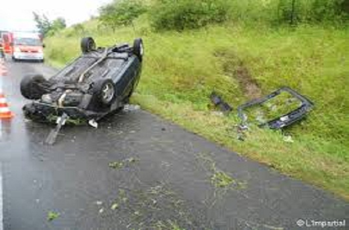 Keur Momar Sarr - Accident: un véhicule du cortège du ministre Moustapha Diop fait des tonneaux, des blessés 