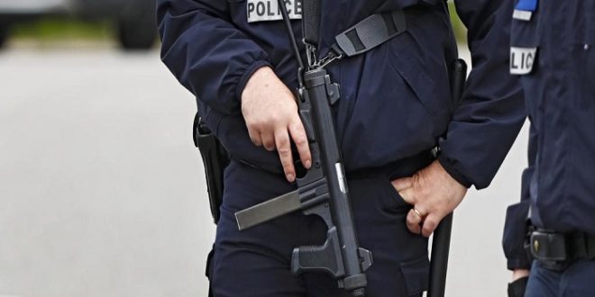 Terrorisme: 3 femmes interpellées dans l’enquête du véhicule suspect à Paris