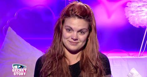 "Secret Story" 10 : Fanny annonce qu'elle est enceinte !