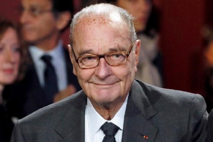 Jacques Chirac hospitalisé: ses proches inquiets