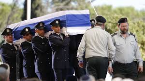 Israël: le cercueil de Shimon Peres mis en terre à Jérusalem