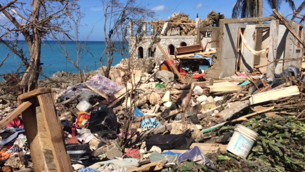 Ouragan Matthew: à Oranger, des Haïtiens traumatisés errent sans rien