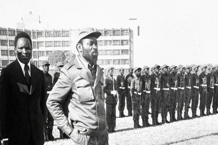 Samora Machel: un «père de l’indépendance» entre marteau et enclume