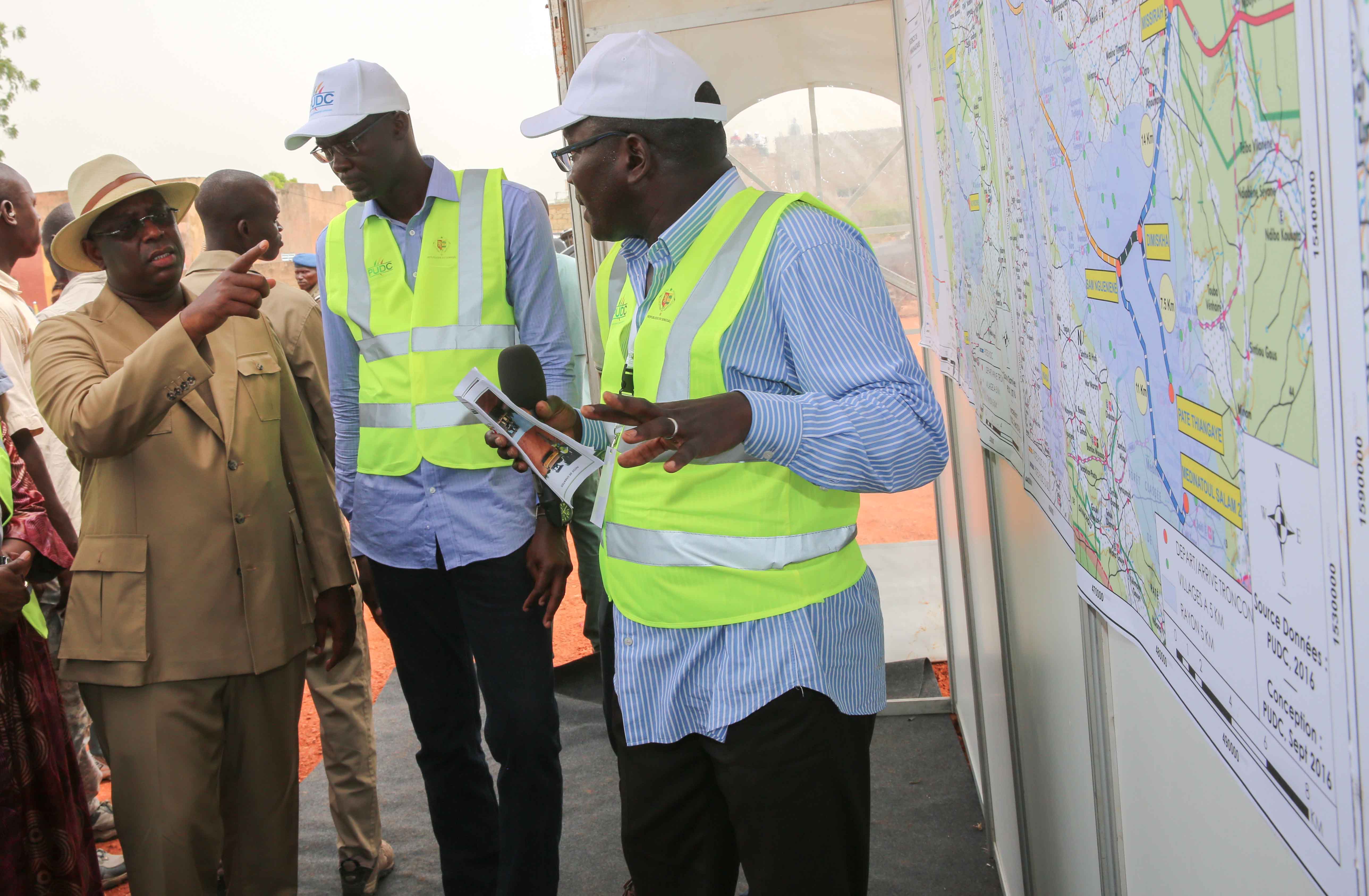 Inauguration du Forage multi-villages de sarré Bamol - Lancement officiel des travaux d'électrification rurale Dialacor - Visite piste Koungheul Maka Gouye (réalisation PUDC)