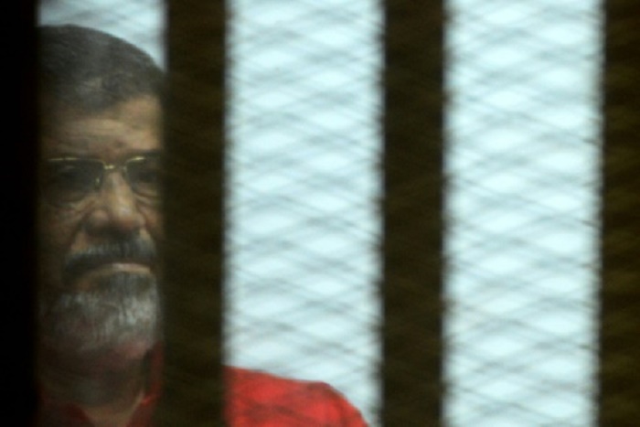 EGYPTE: Morsi écope de 20 ans de prison, premier verdict définitif