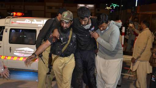 58 morts dans l'attaque d'une école de police au Pakistan