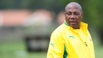 Mesures disciplinaires: le sélectionneur Sud Africain, Shakes Mashaba suspendu jusqu'à nouvel ordre