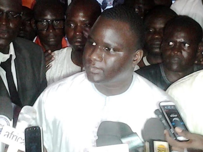 Rencontre avec Macky: «Nous n’envisageons même pas...», Déthié Fall de Rewmi