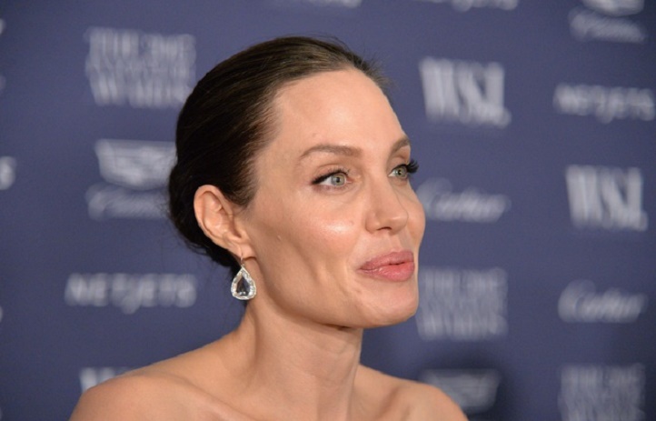 Angelina Jolie ne pèserait plus que 34 kilos...