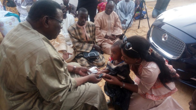 Les images de la nouvelle voiture de Cheikh Béthio Thioune : Une Jaguar XJL offerte par ses "Thiantacones"