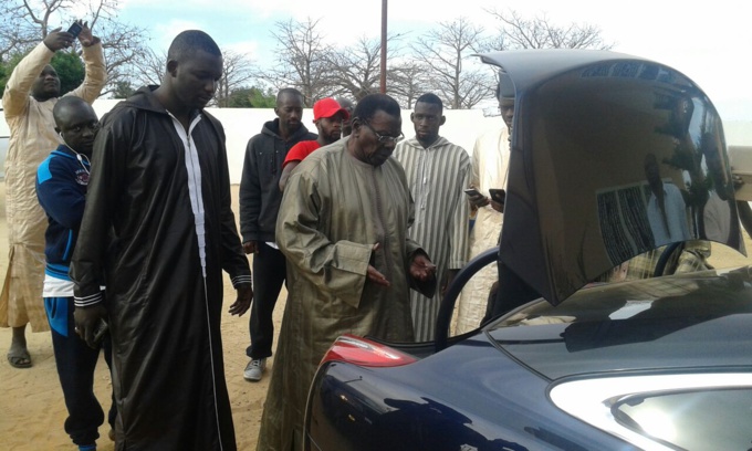 Les images de la nouvelle voiture de Cheikh Béthio Thioune : Une Jaguar XJL offerte par ses "Thiantacones"