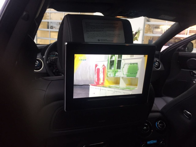 Les images de la nouvelle voiture de Cheikh Béthio Thioune : Une Jaguar XJL offerte par ses "Thiantacones"