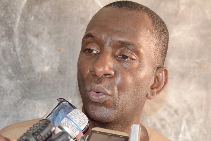 Doumga Ouro Alpha : Abdoul Ly offre une seconde ambulance au Centre de santé