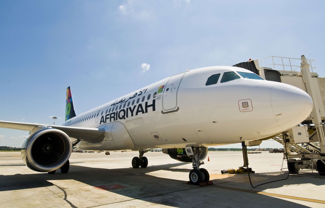 Le gouvernement libyen confirme le détournement d'un avion libyen vers Malte avec 118 personnes à bord