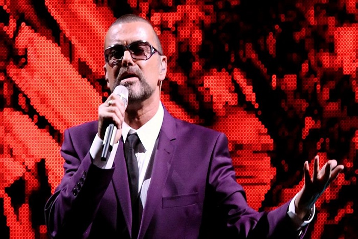 Mort du chanteur George Michael