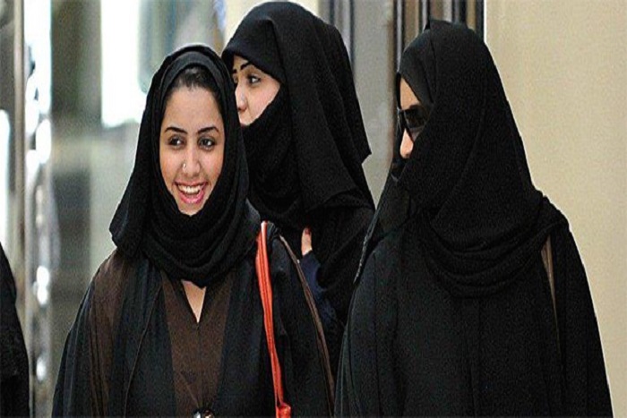 Afghanistan : une femme qui travaille mérite la mort!