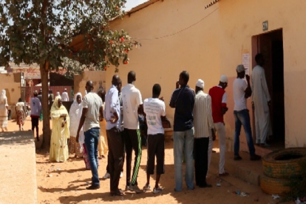 Rétro 2016 – Référendum du “Sall reniement” : Points et contre points d’une consultation