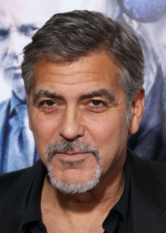 George Clooney se met ses voisins à dos à cause de sa voiture !