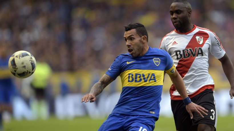 Officiel : Carlos Tévez signe au Shanghai Shenhua