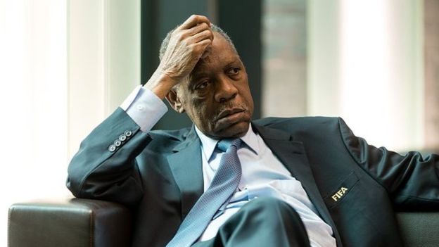 Hayatou visé par une enquête pour abus de pouvoir