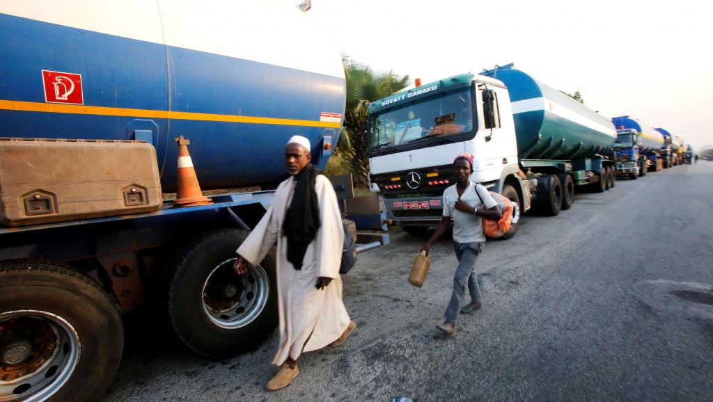 Côte d'Ivoire: Alain Richard Donwhai à la rencontre des soldats mutins à Bouaké